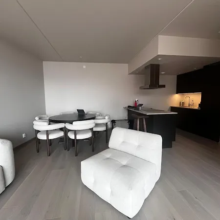 Apartment Bjorvika - Chic In Center